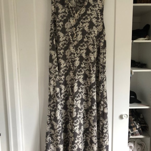 BUCKET LIST Printed Jumpsuit - Picture 3 of 5